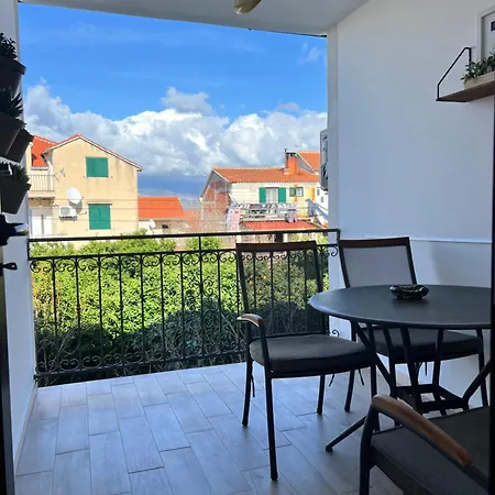 Apartmani Ivelic Supetar Exterior photo