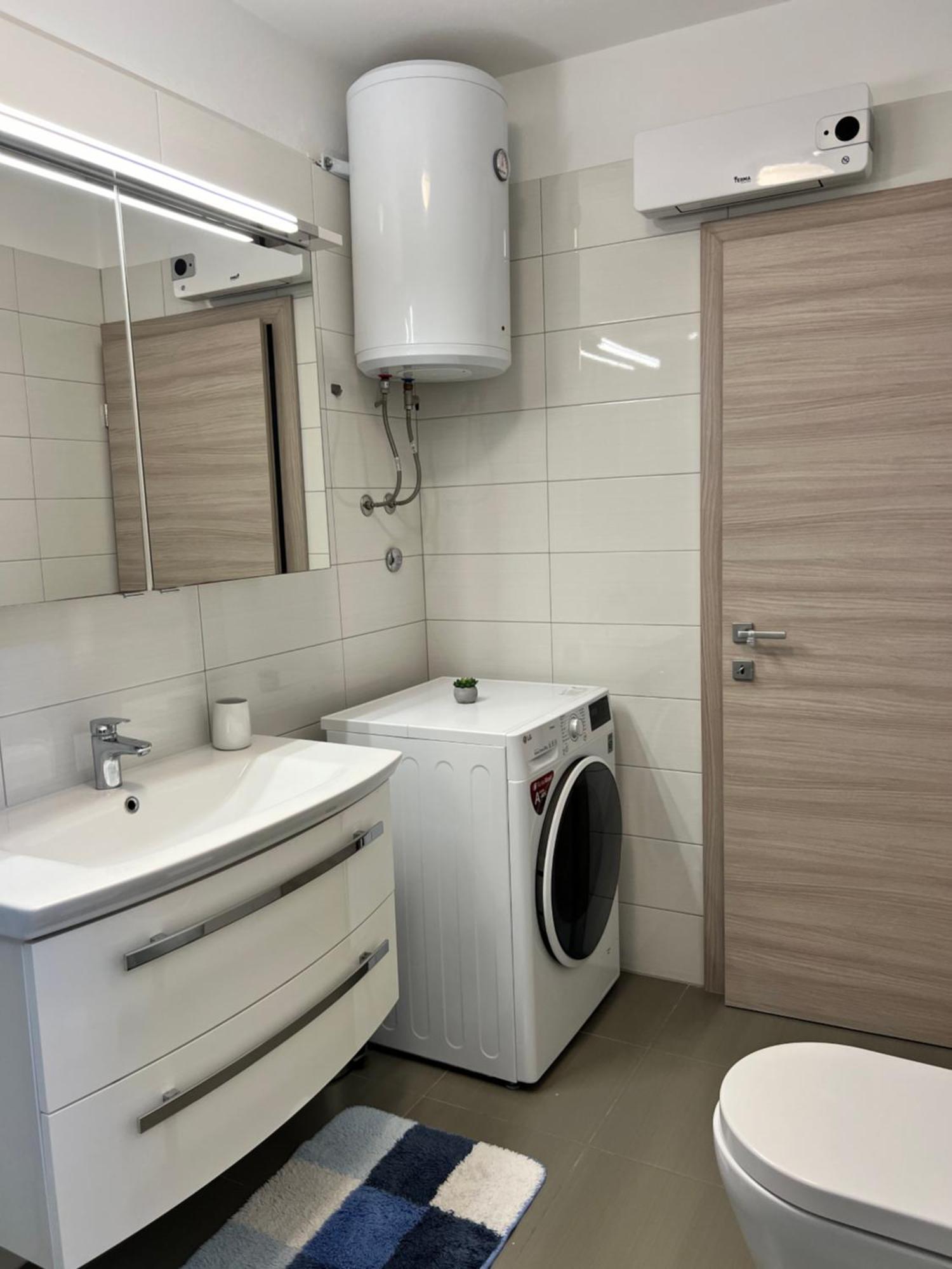 Ivelic Apartment Supetar